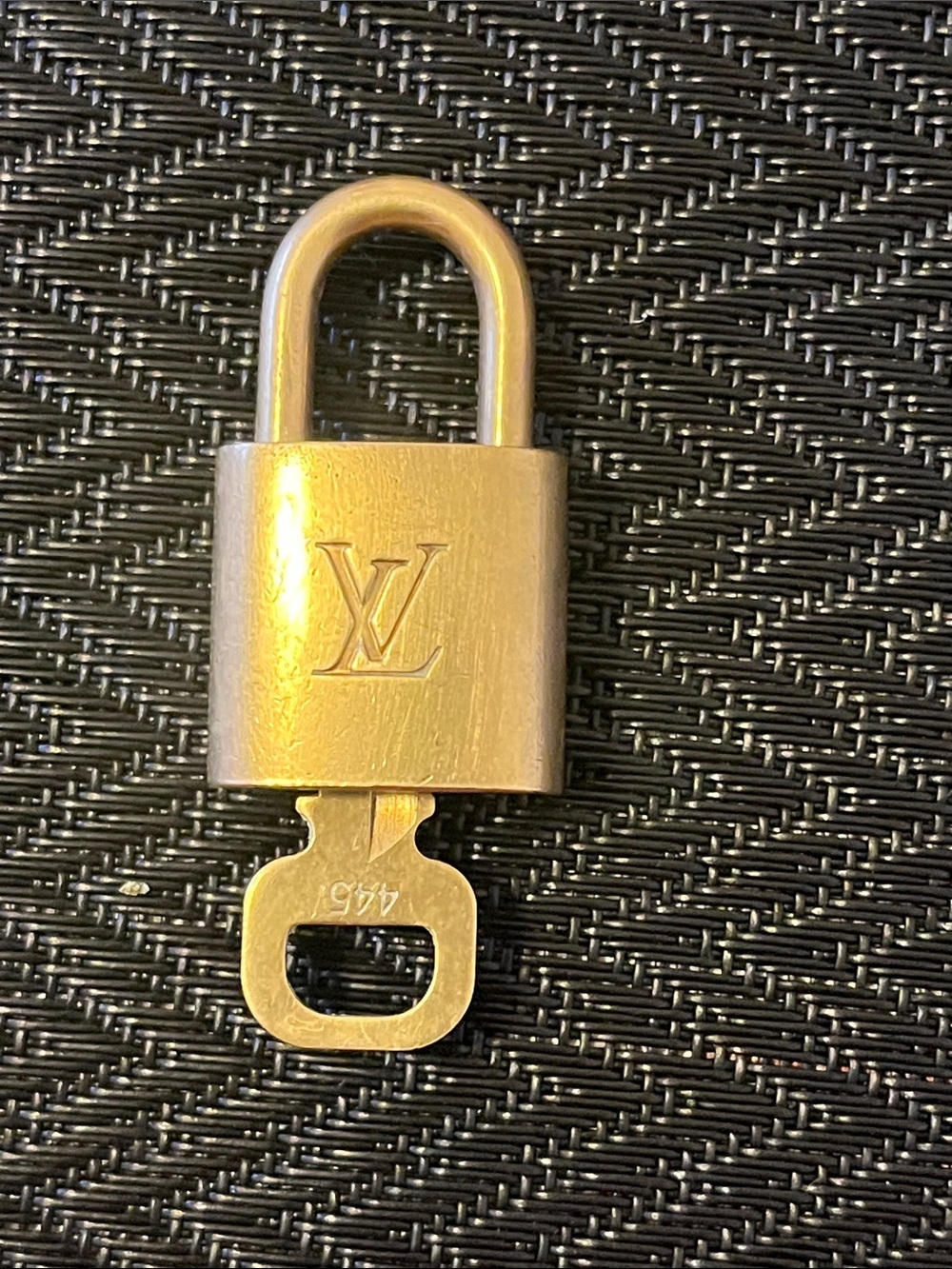 Louis Vuitton Gold-Tone Padlock and Key Set (445)